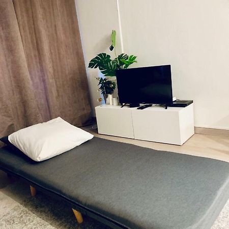 New Studio Like Hotel Room “Paris Expo “ Porte De Versaille Екстериор снимка