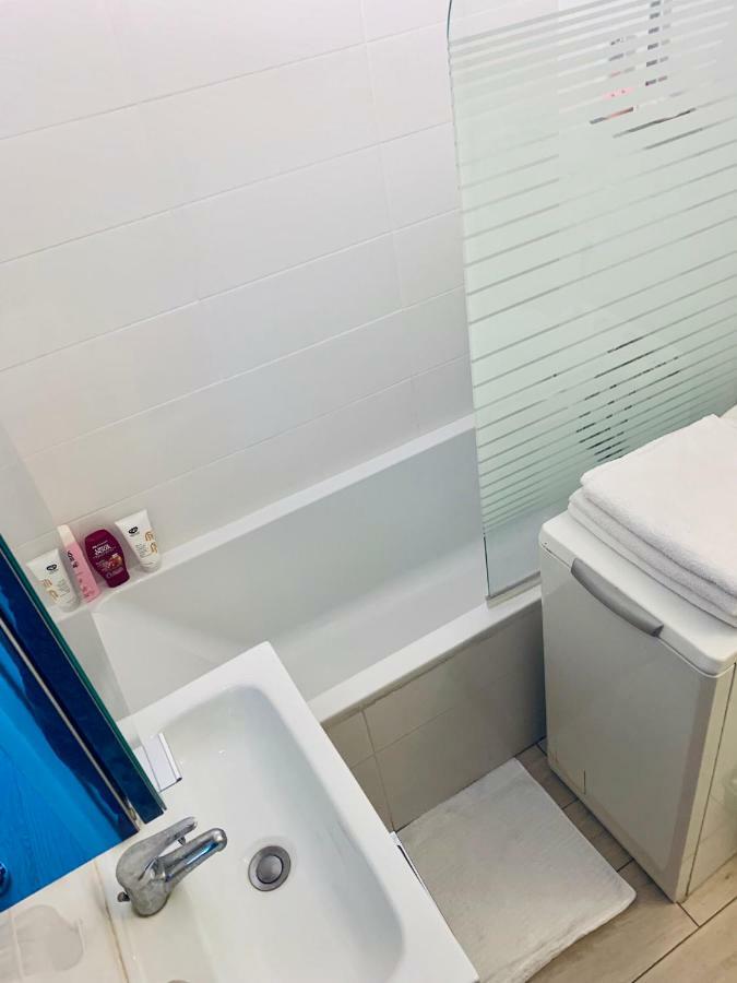New Studio Like Hotel Room “Paris Expo “ Porte De Versaille Екстериор снимка